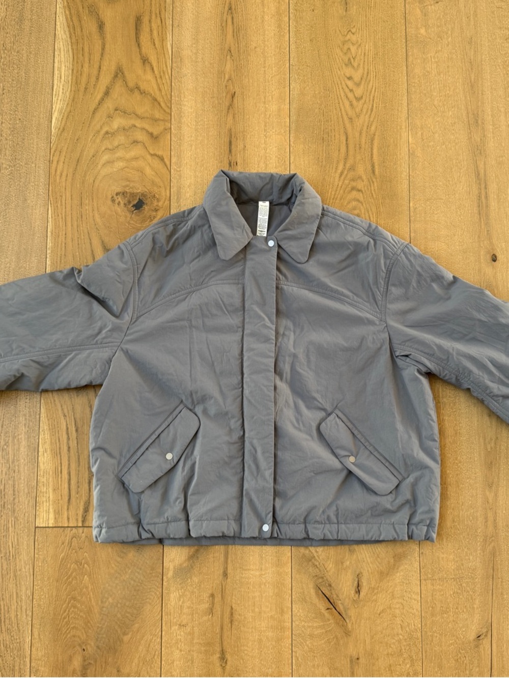 Large Women’s LuluLemon Insulated Collared Jacket